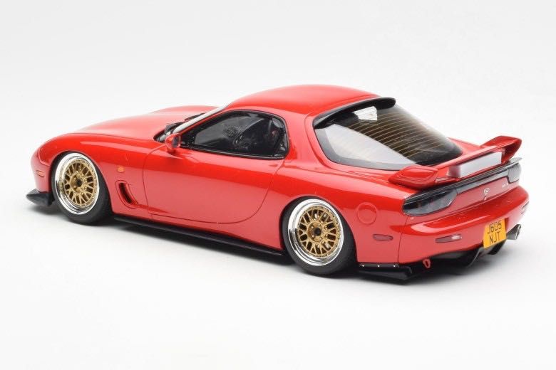 1/18 модель Mazda RX-7 FD OttO-mobile