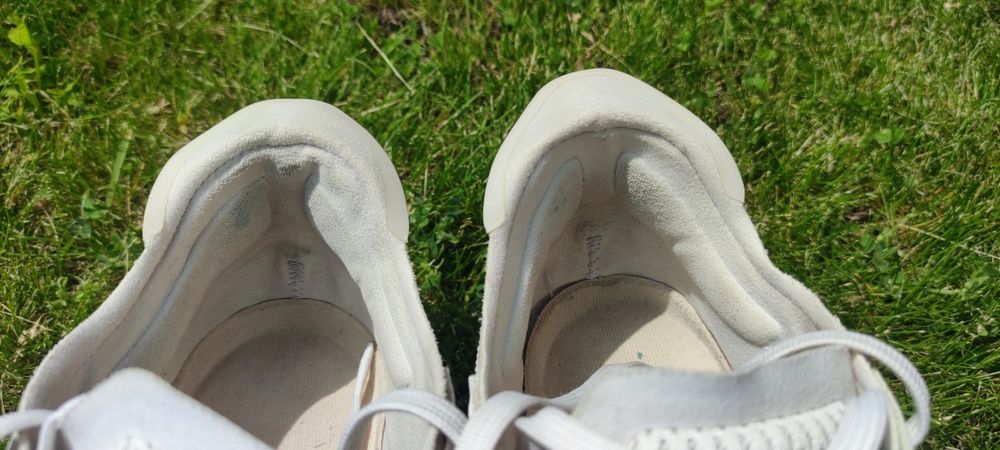 Кросівки літні Adidas Avryn