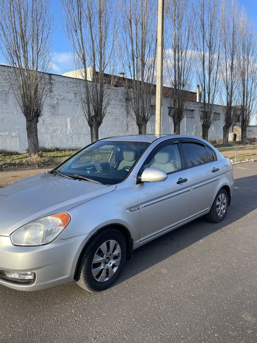 Продам Hyundai Accent