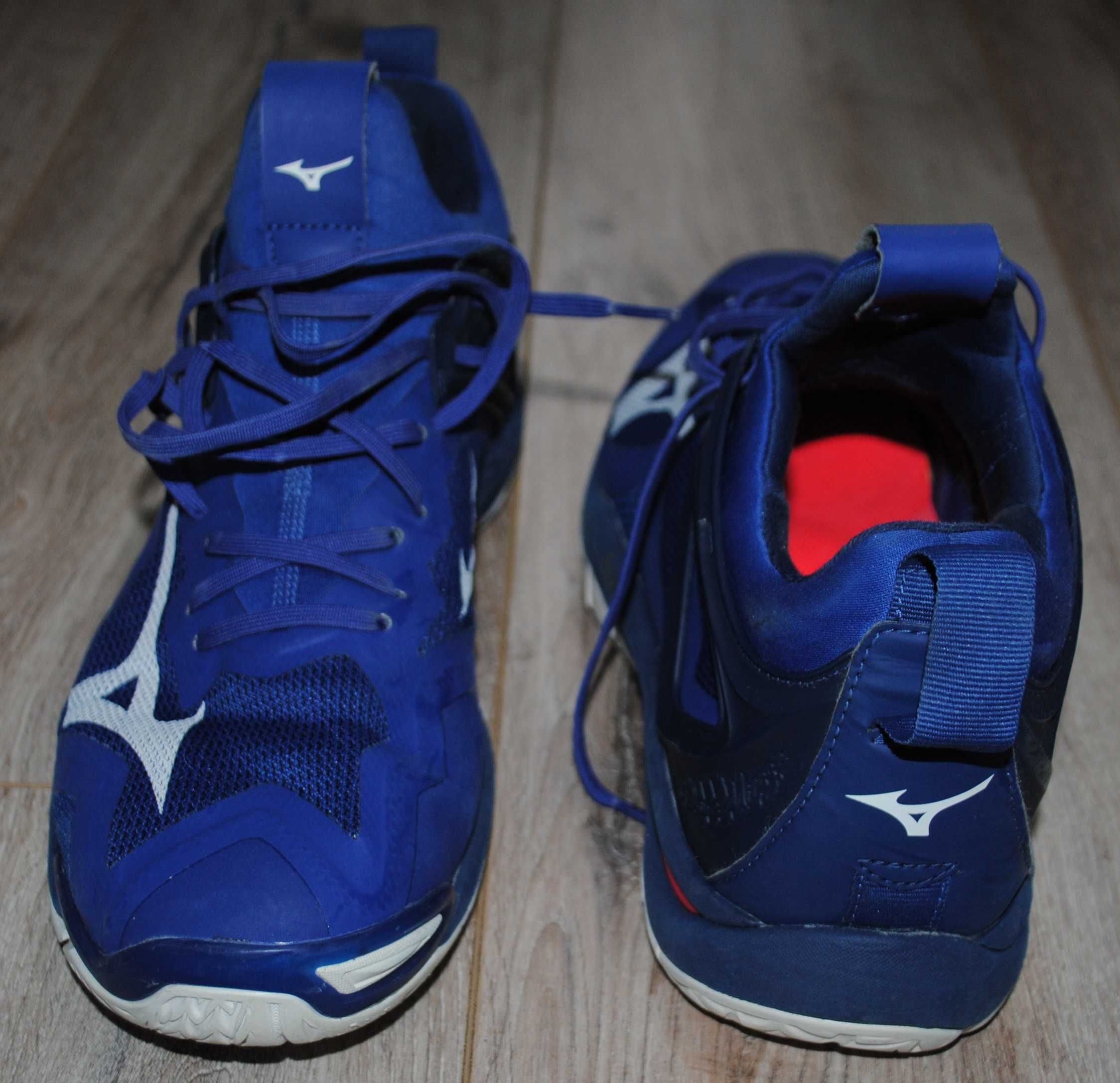 Mizuno гандбольні кросовки WAVE MIRAGE 3, по устілці 27,7 см .