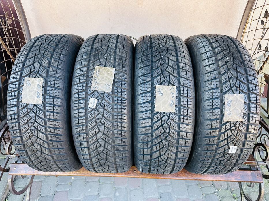 Шини зимові 235/60 R18 (107H) Good Year UltraGrip Performance+