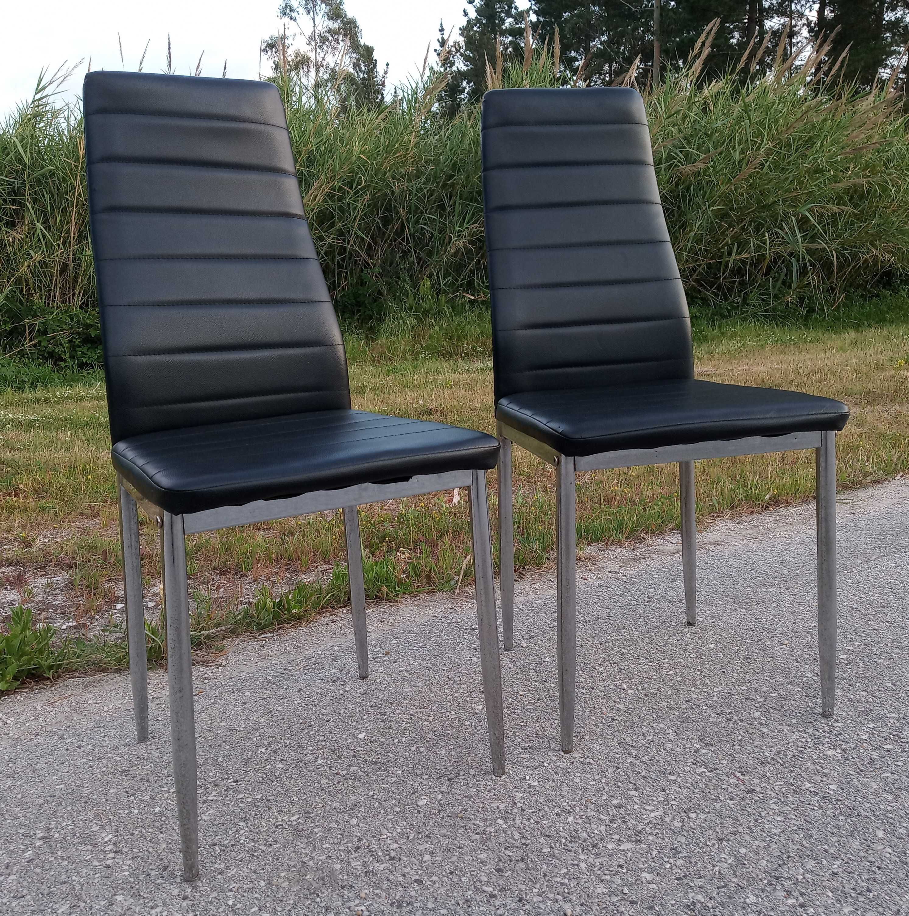 2 Cadeiras de Jantar Ergonomicas