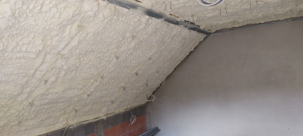 Ocieplenie pianą pur Izolacje docieplenia natryskowe ***Promocja