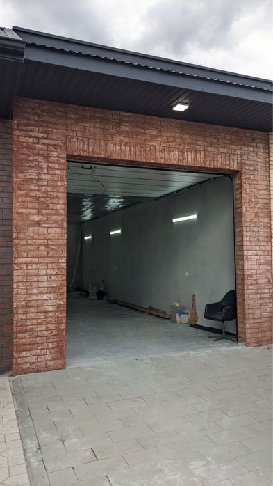 Оренда гаража / Вокзал / 52 кв.м.