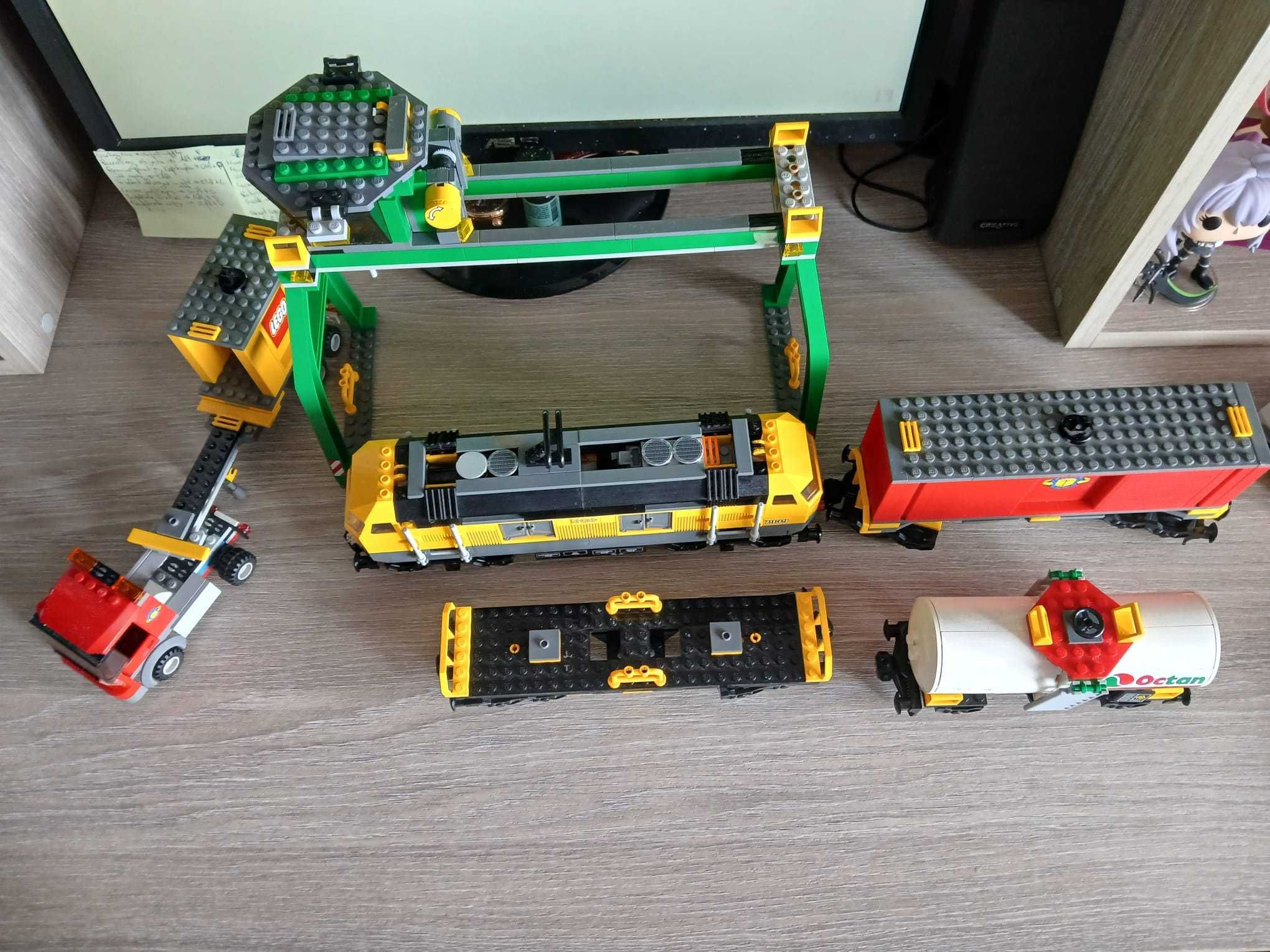LEGO 7939 comboio de carga funcional