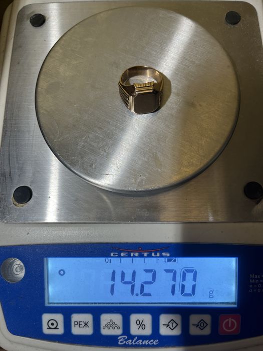 Золота печатка 14.27 г.