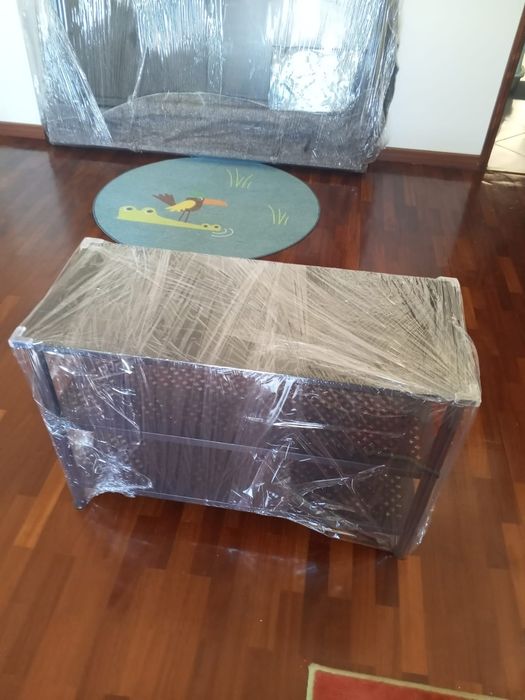 Banco com arrumação para sapatos (sapateira)