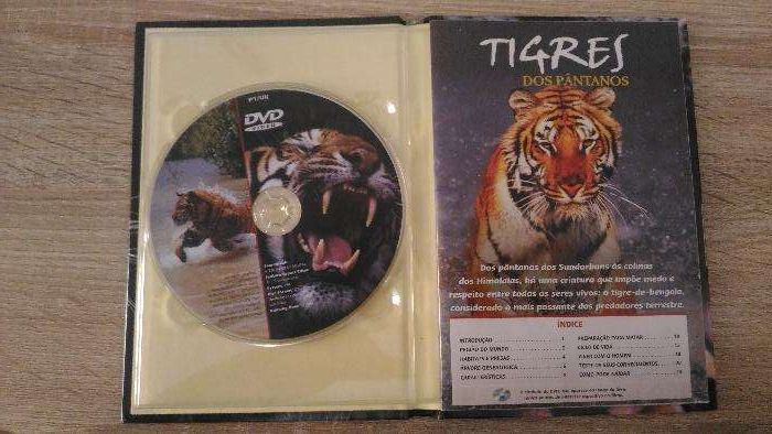 Natural Killers. 2 Dvd's + livrinho