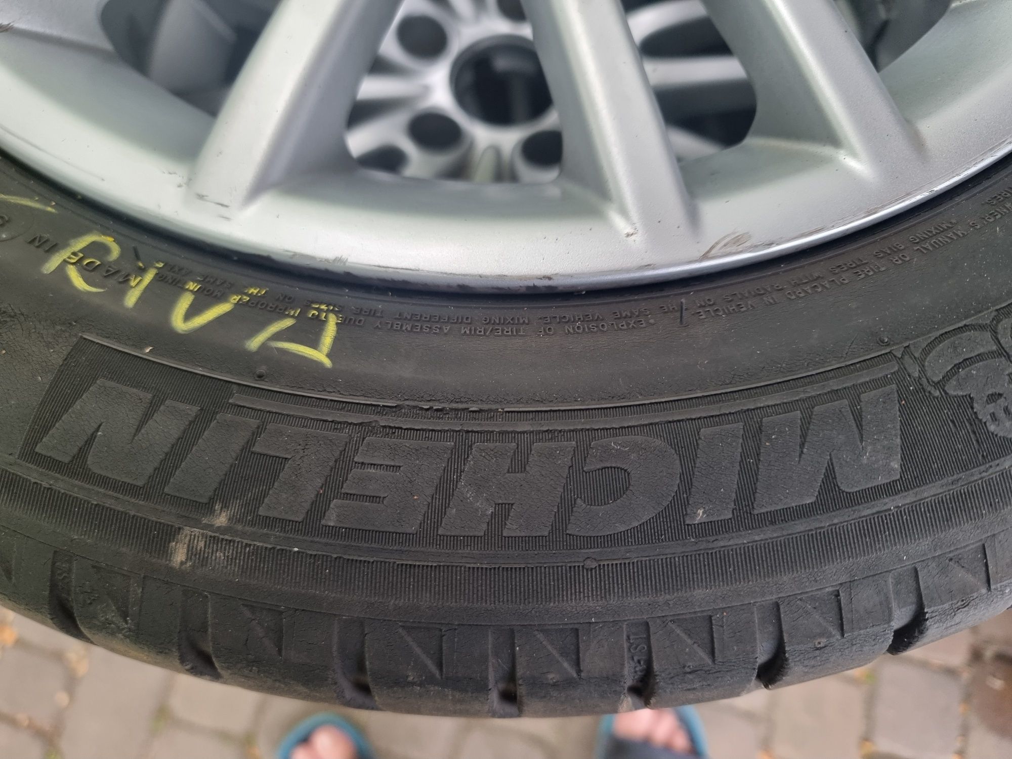 4 felgi z oponami Michelin "16 z Opel Meriva B