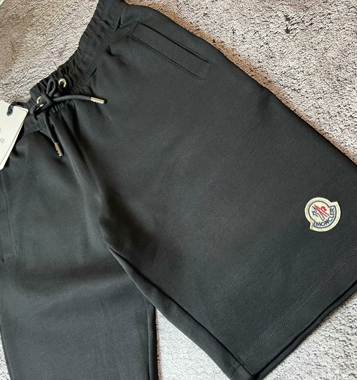 Шорти Moncler. Шорти спортивні