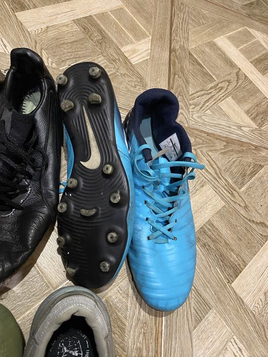 Сороконожки, футзалки, Бутси: adidas, puma, nike,