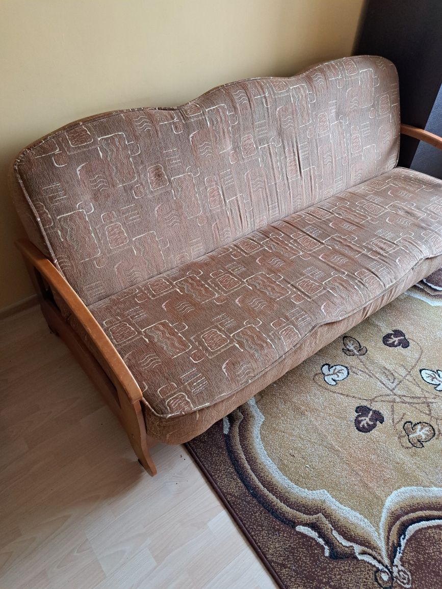 Wersalka z funkcją spania