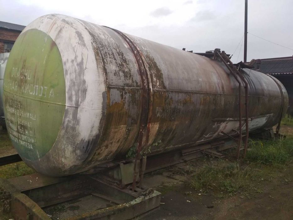 Ємності, силоса, ресивери, цистерни - метал./нерж./емальовані