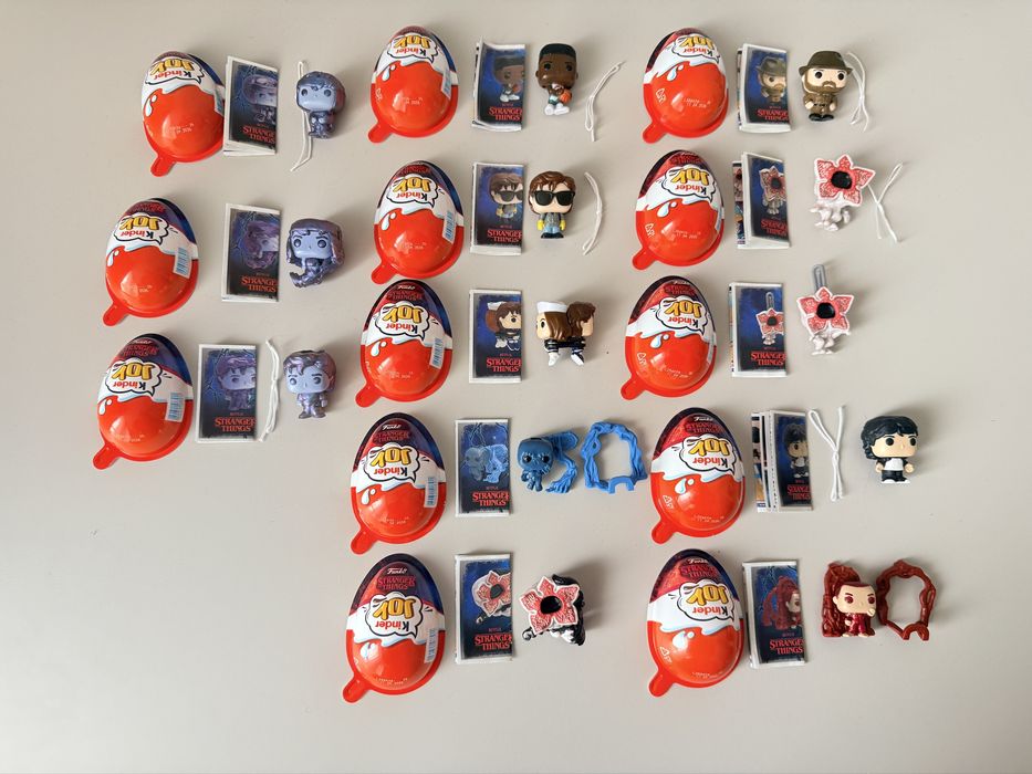 Іграшки «Дивні дива» Кіндер/ Toys "Stranger things" Kinder Joy