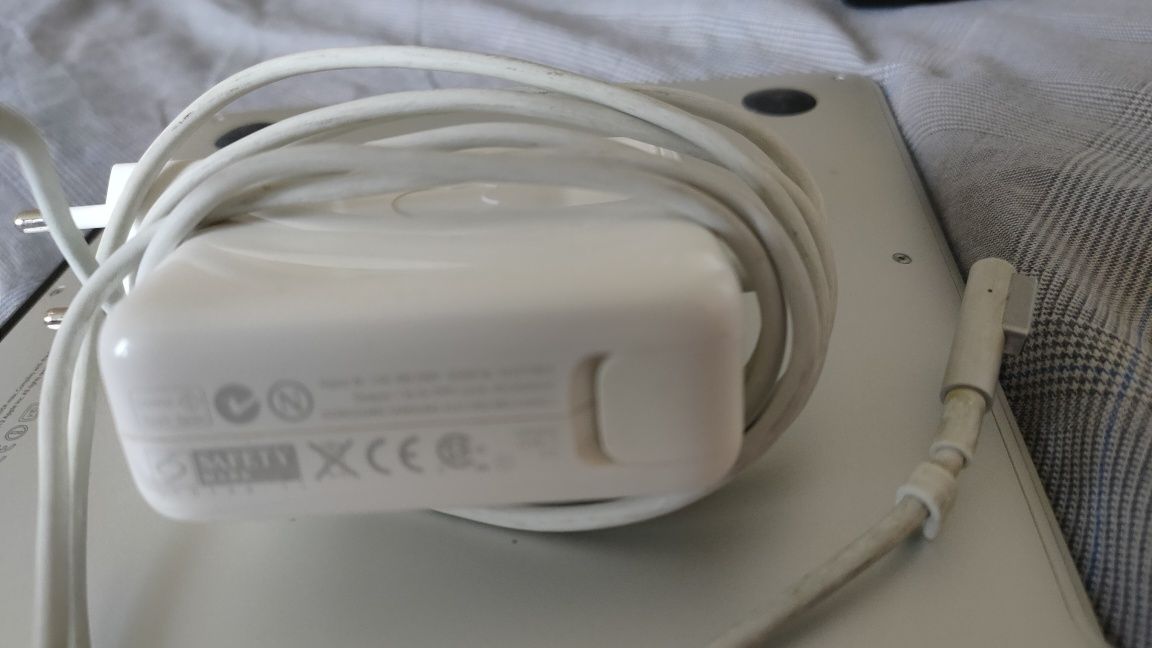 Carregador Apple para computador a/1237