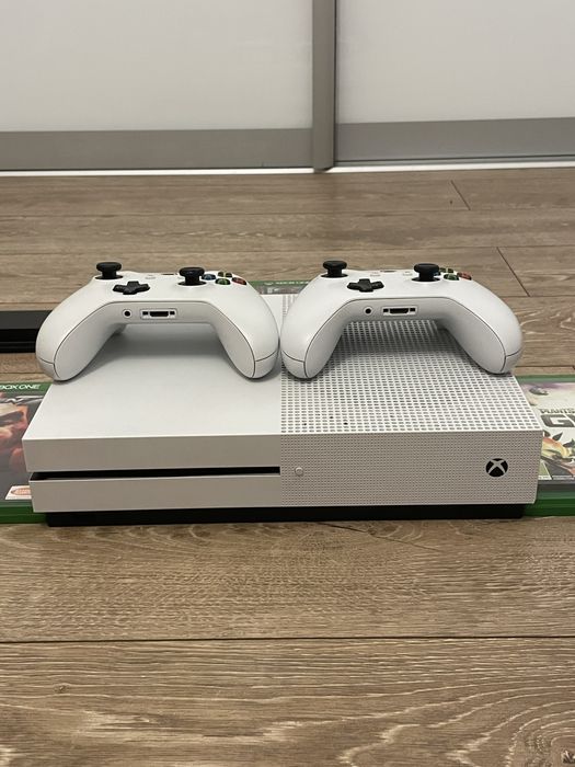 Konsola Xbox one s 1T