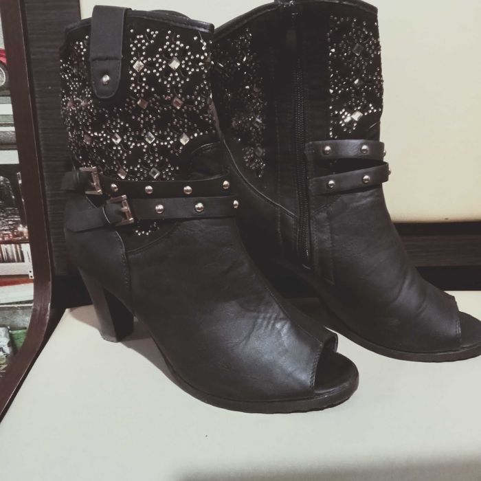 Літньо, весняне взуття жіноче