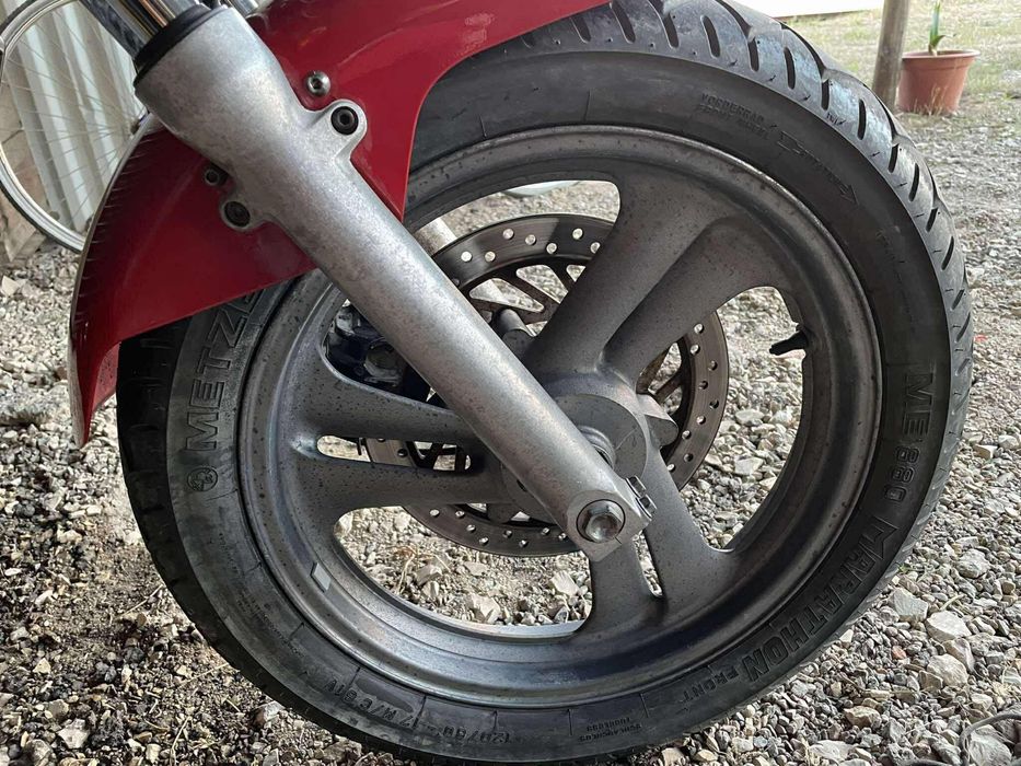 Honda ntv 650cc 1995