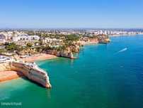 Apartamentos T1 novos com garagem a 300 metros da Praia - Armação d...