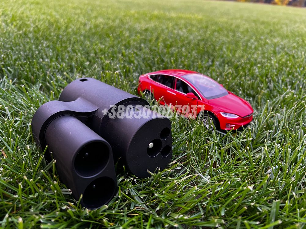 Перехідник швидкої зарядки Tesla Type 2 на ССS2 (DC, 210 А, 150 кВт)