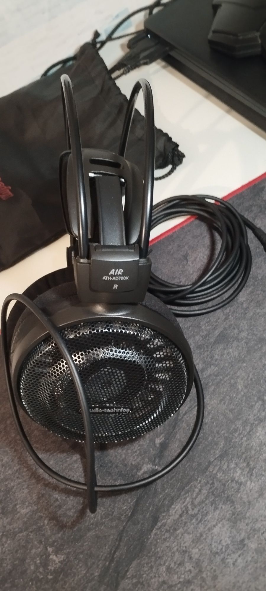 Słuchawki Audio-Technica ATH-AD700X