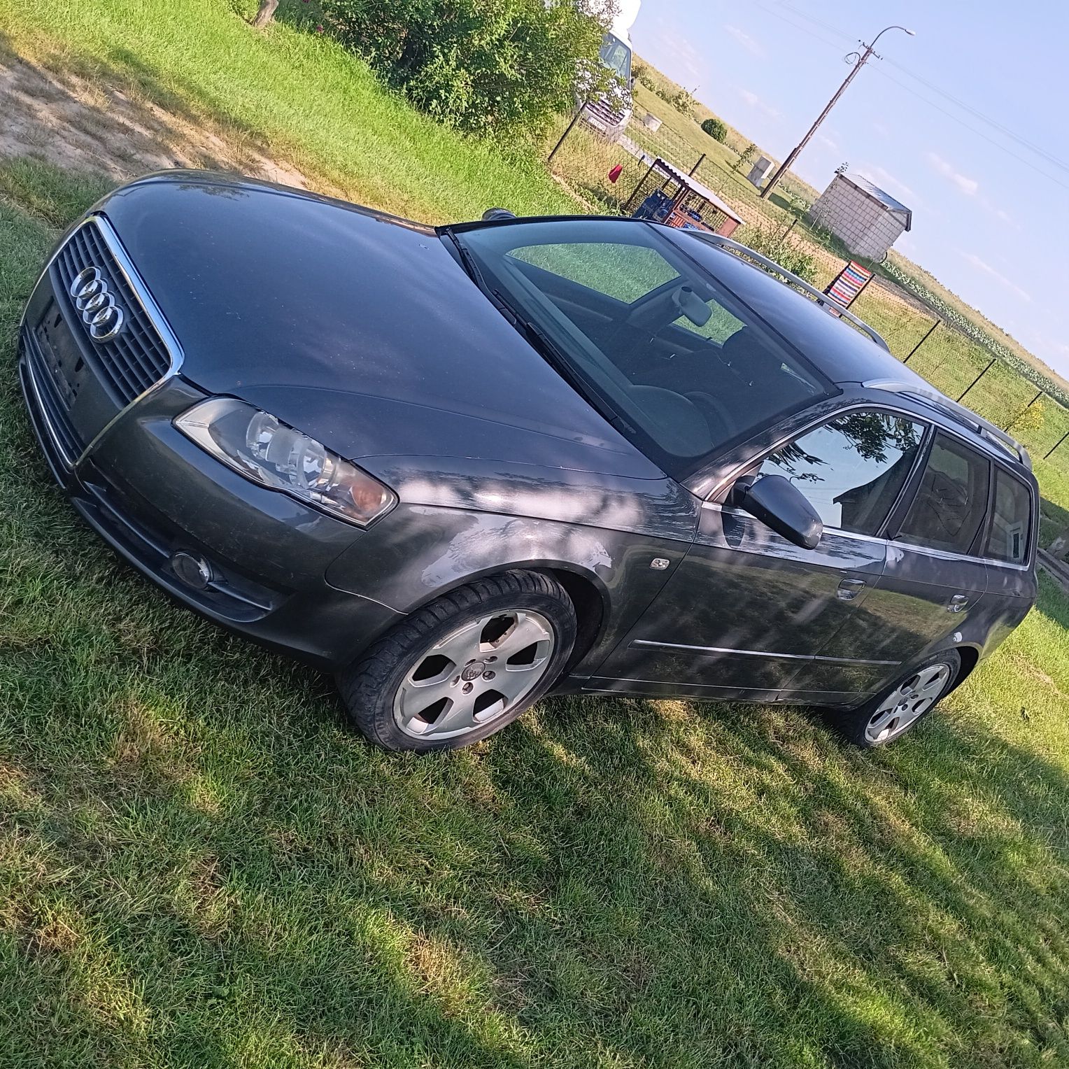 Audi a4 b7 2.0 tdi cała na części maska dzwi błotniki lampy