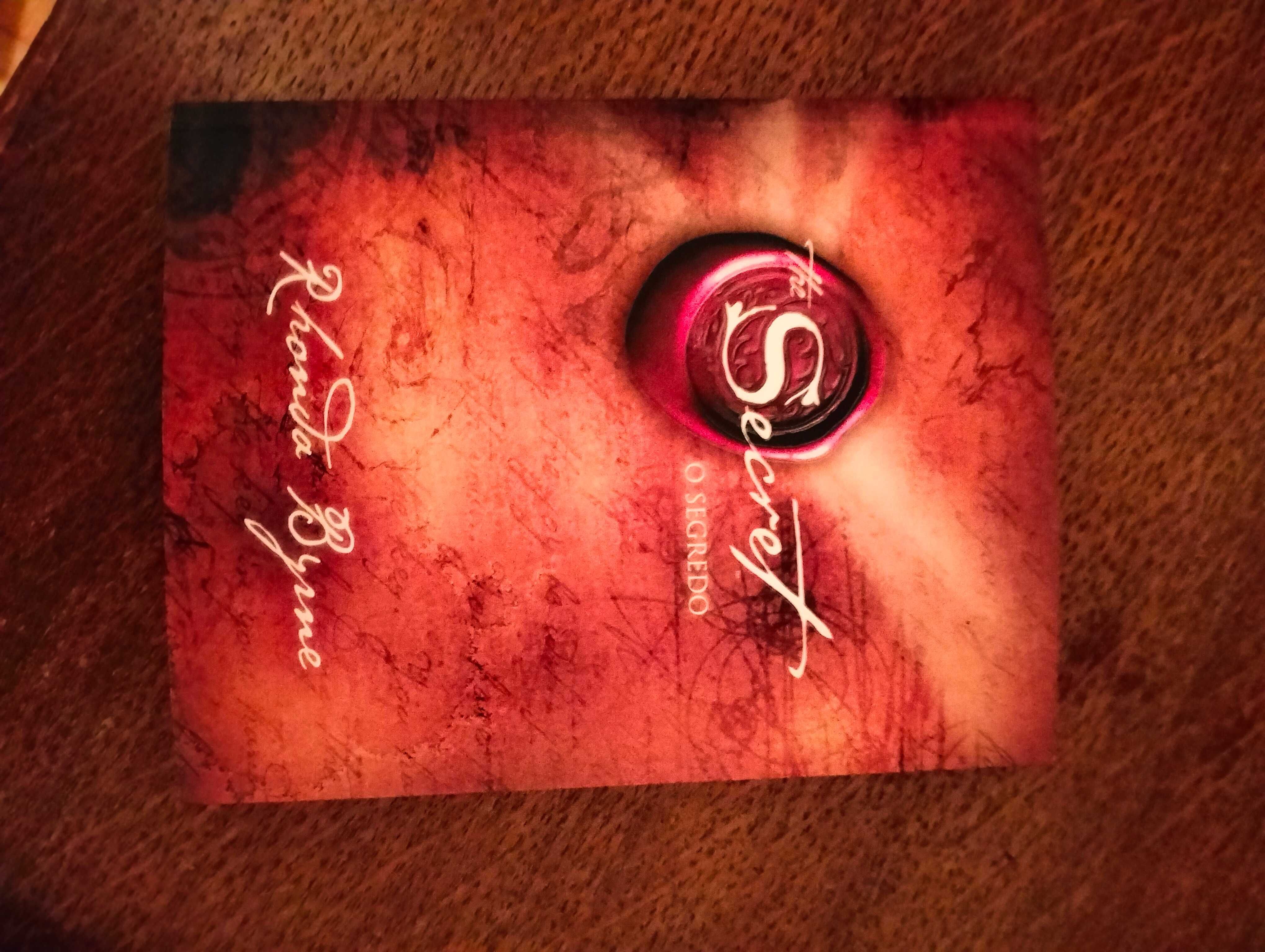 The Secret - O Segredo
de Rhonda Byrne