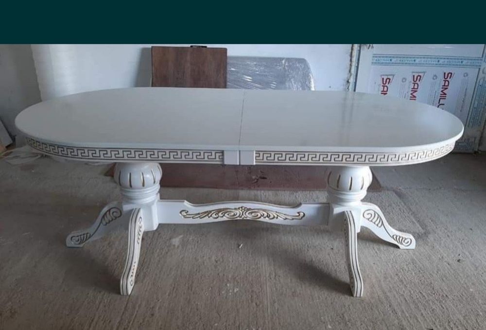 Столи та Стильци