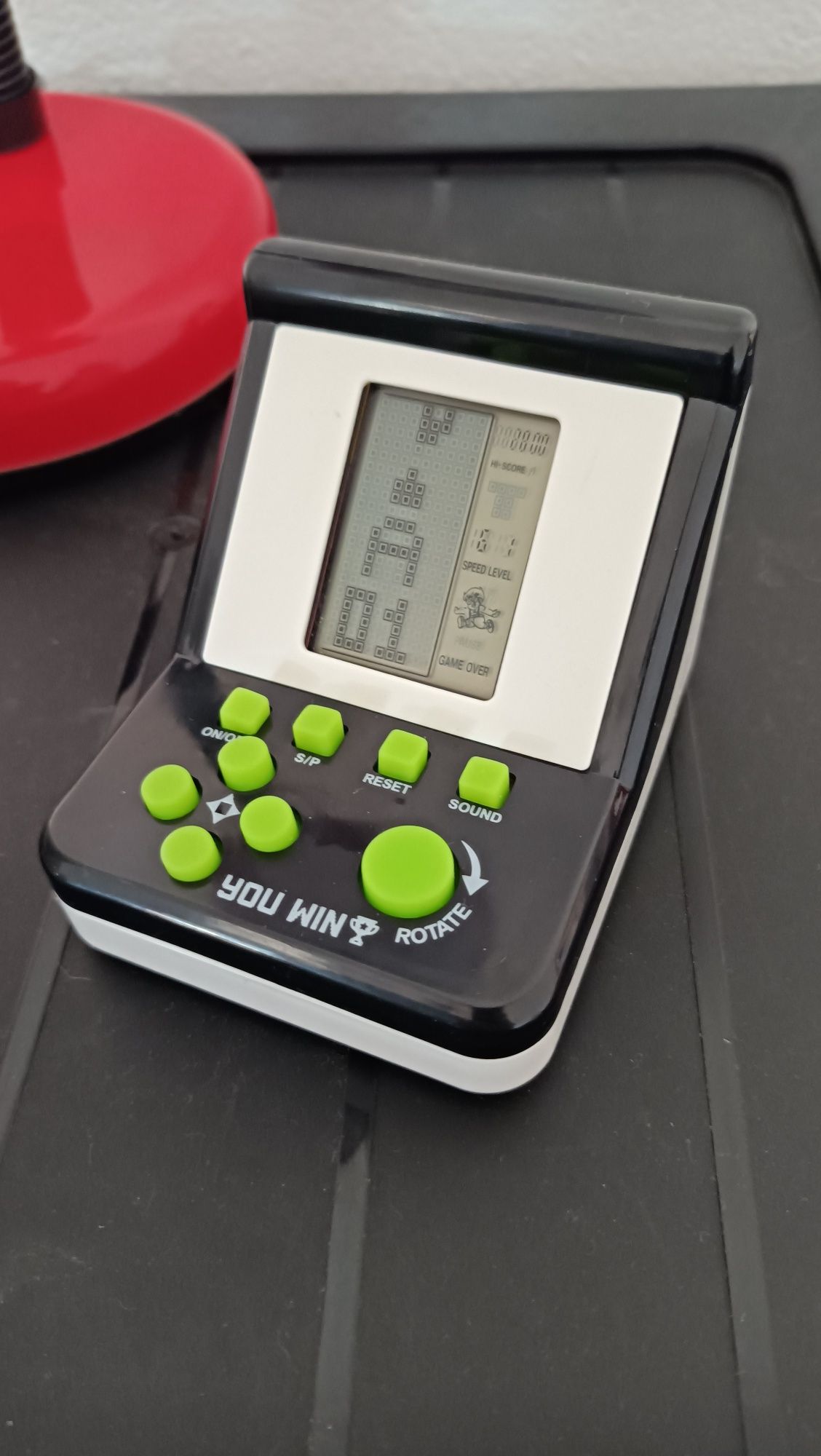 Ale-Hop Arcade Game