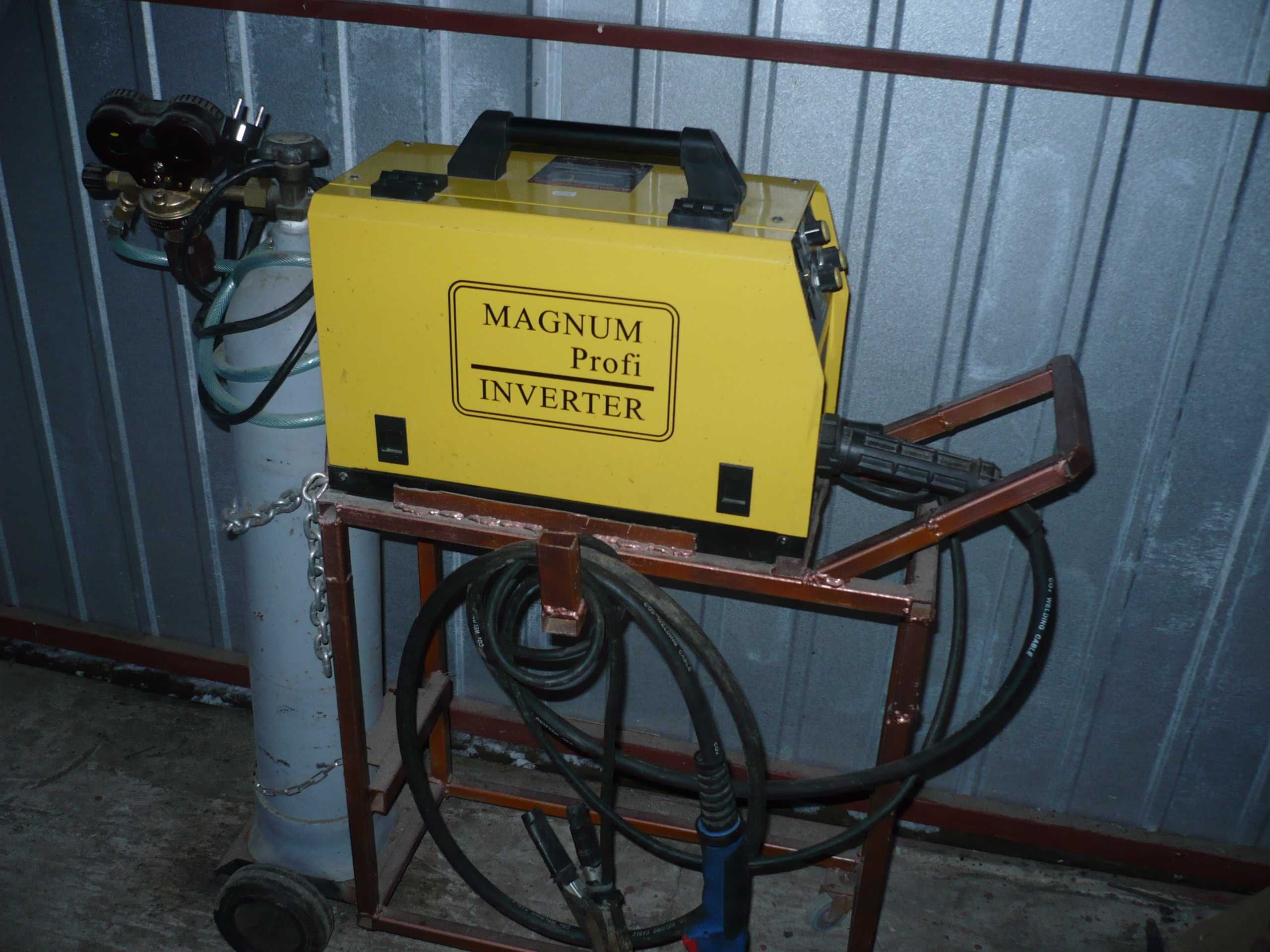 Sprzedam  spawarkę Magnum MIG 220 W
