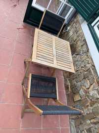 Conjunto mesa e cadeiras para varanda / jardim
