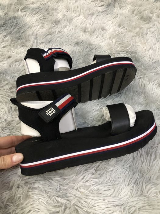 Босоніжки Tommy Hilflger