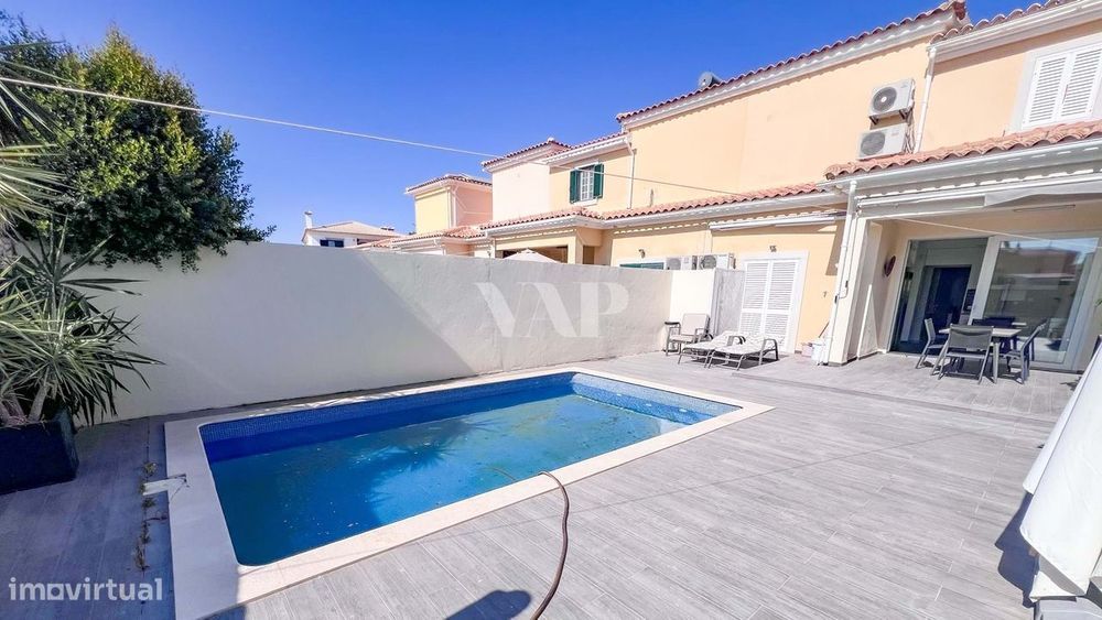 Moradia V4 com piscina privada, para arrendamento, Almancil