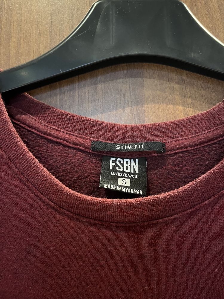 Sweter bordowy marki New Yorker FSBN o rozmiarze S