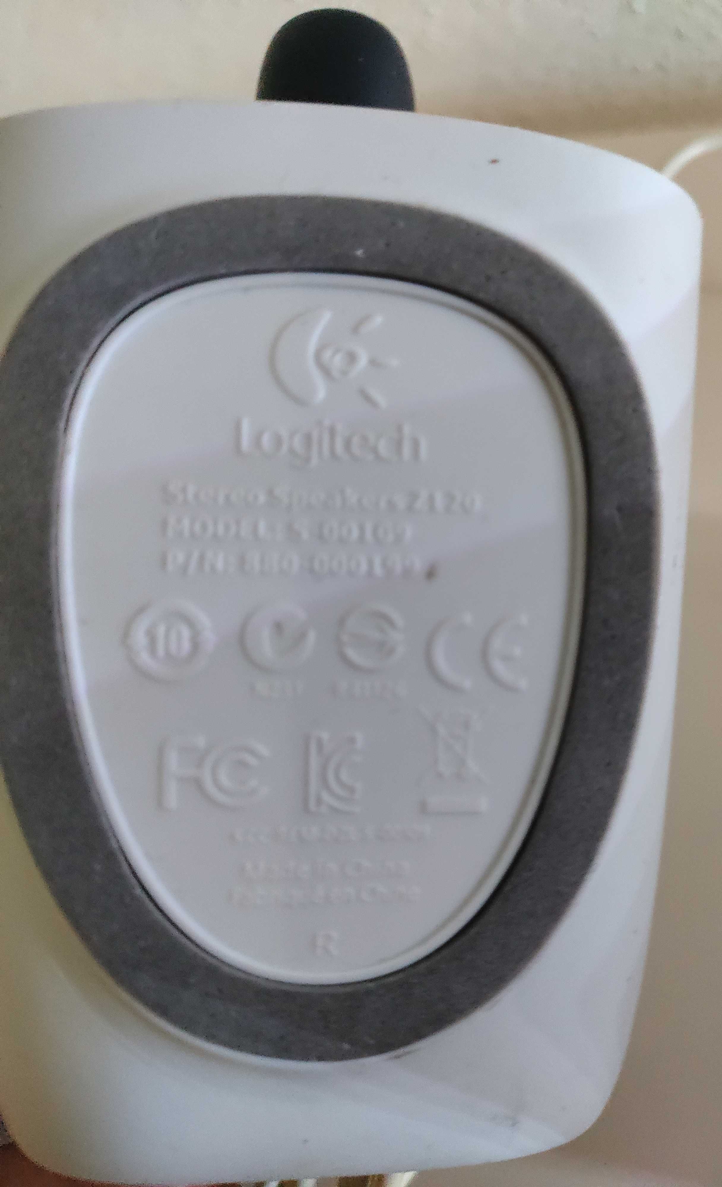 Logitech Colunas 2.0