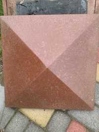 Кришка бетонна коричнева на паркан б/у