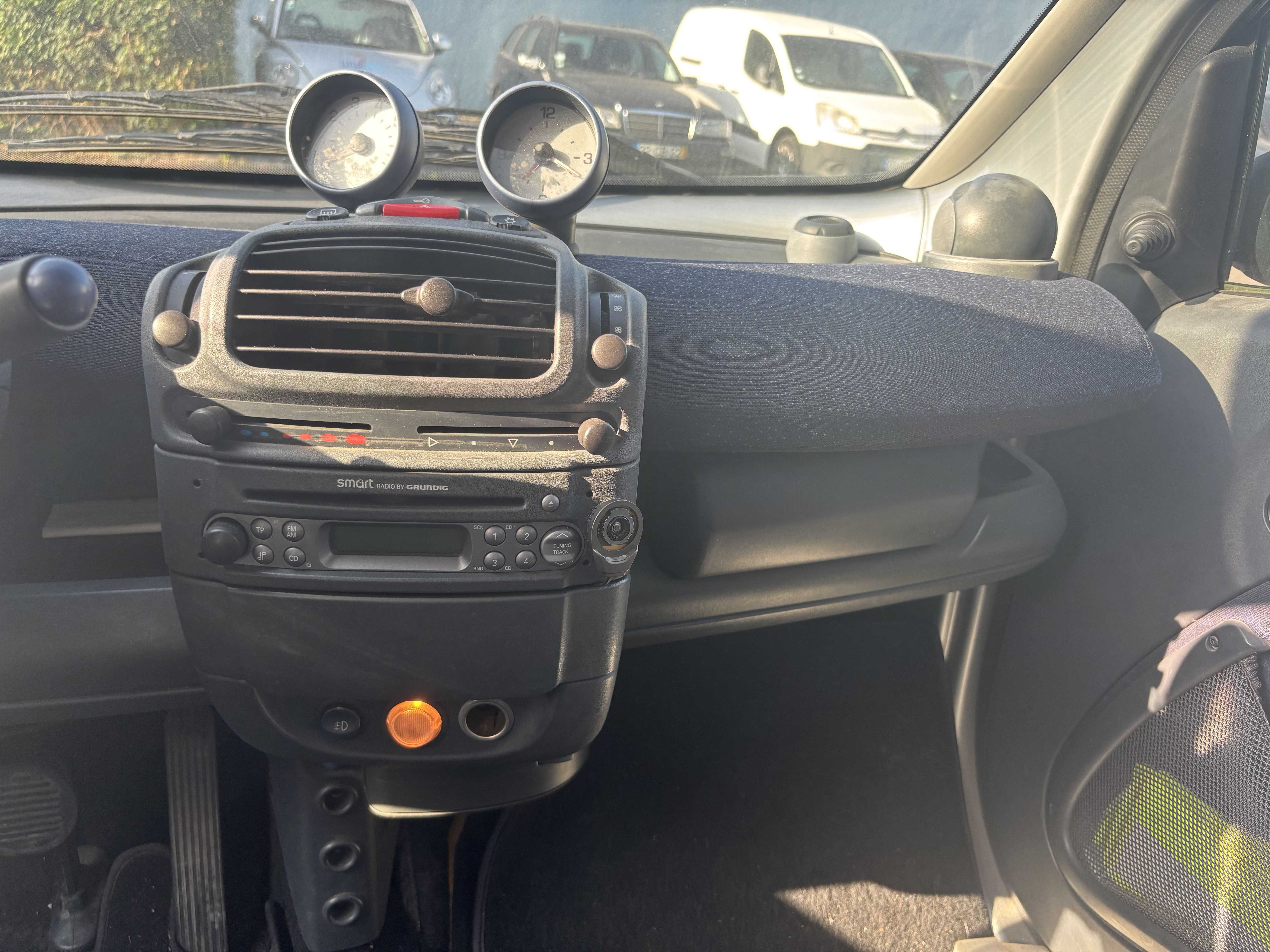 Smart Fortwo (motor a funcionar com avaria)