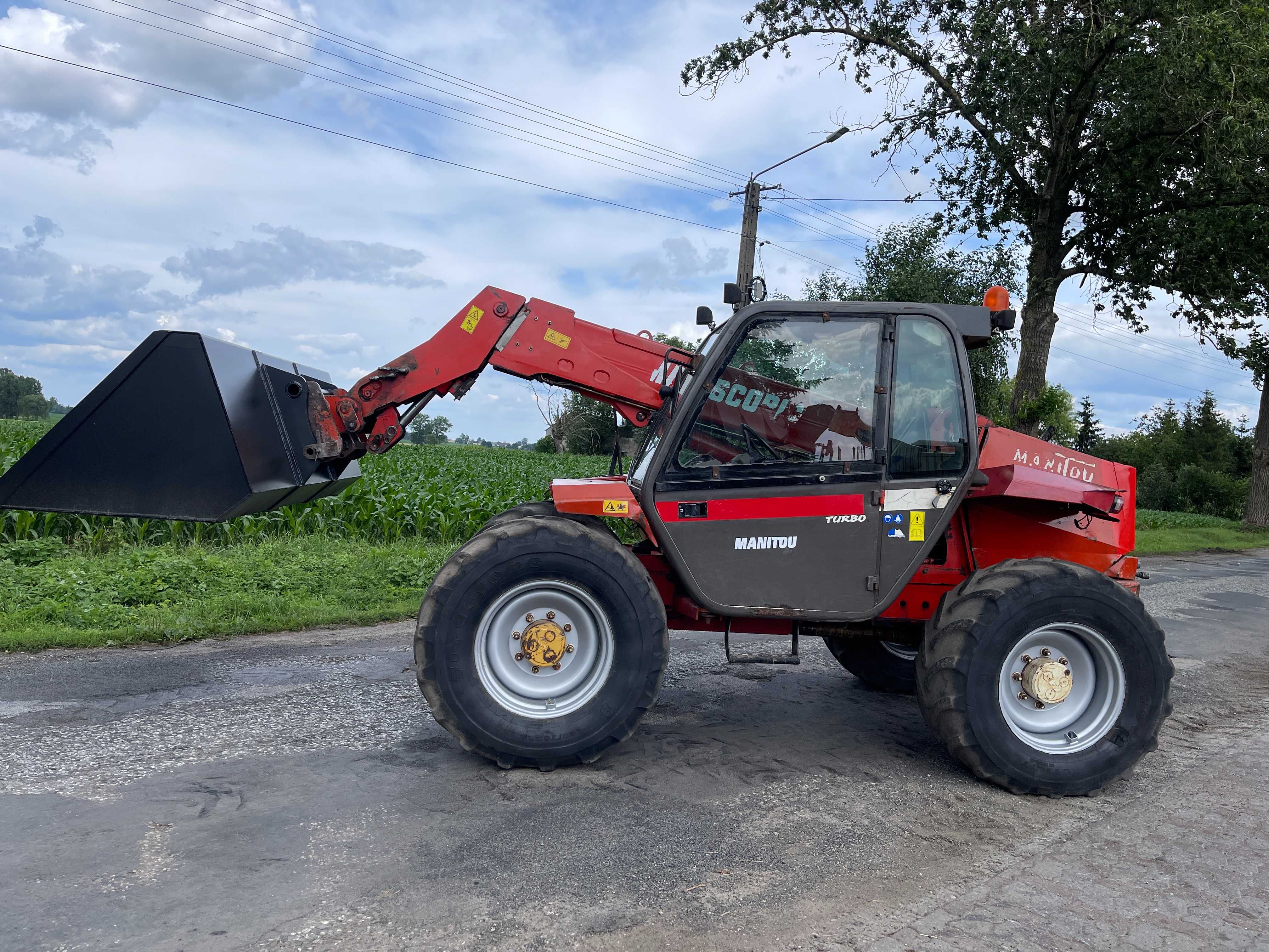 Ładowarka teleskopowa Manitou MLT 628*Perkins*6 Metrów*Zadbana*4X4