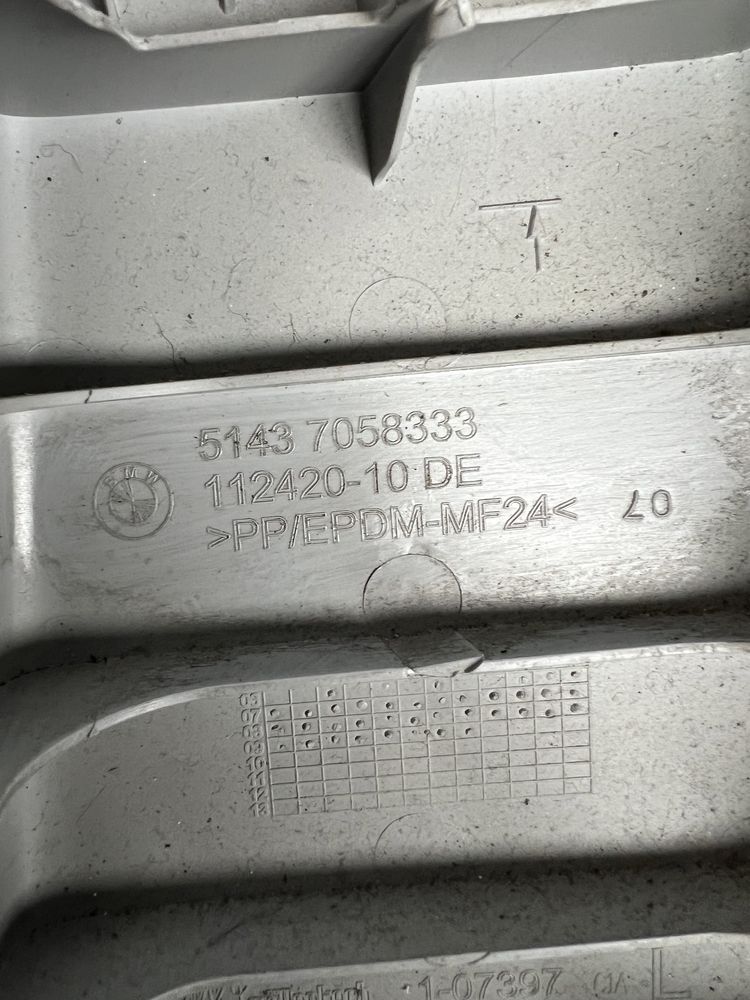 Pilar bmw E87 E81