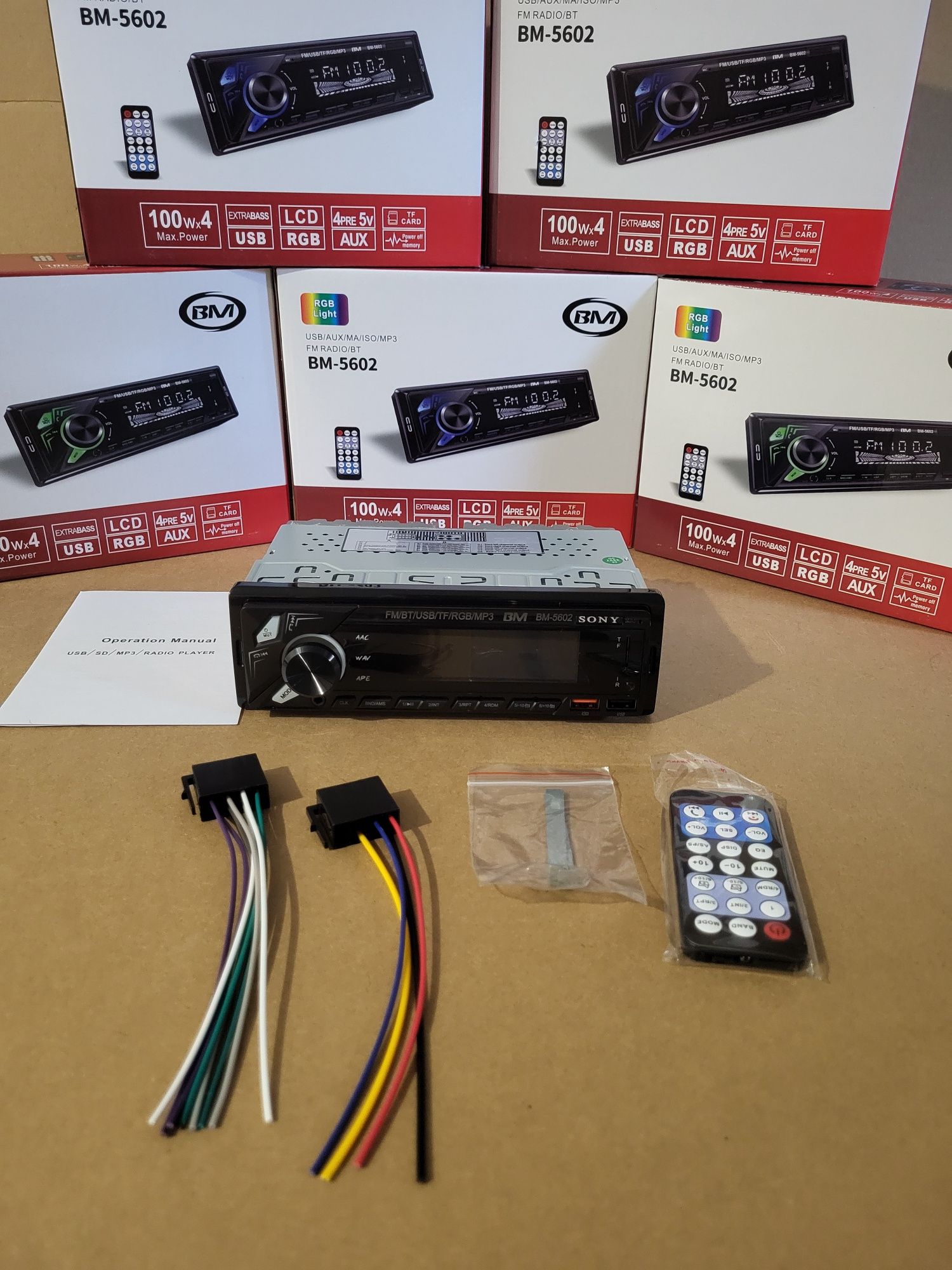 Блютуз автомагнітола BM-5602/змінна підсвітка/USB/AUX