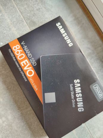 Dysk Samsung SSD 860 EVO 250GB