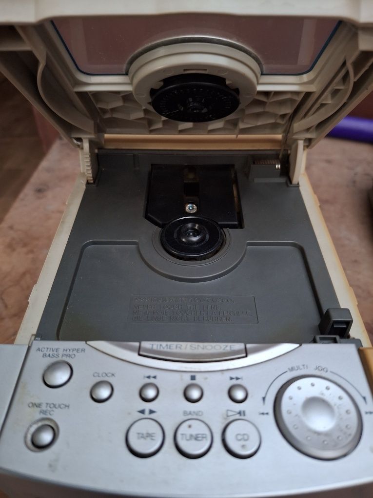 Музыкальный центр Jvc ( минисистема)