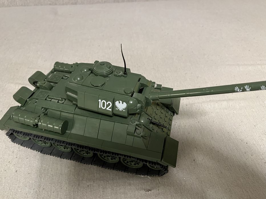 Kobi czołgi za wszystkie razem 450 zl