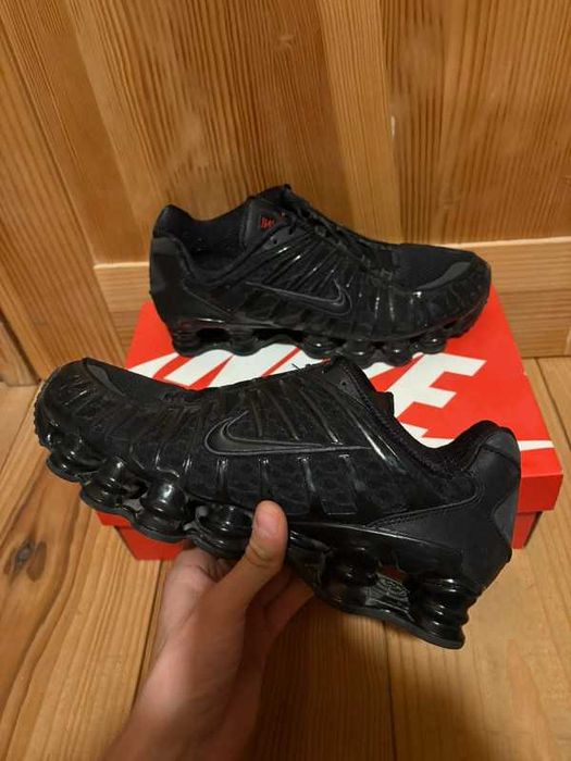 koszykówki "Nike_Shox_TL_czarny R.39