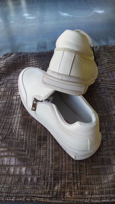 Кроссовки мужские