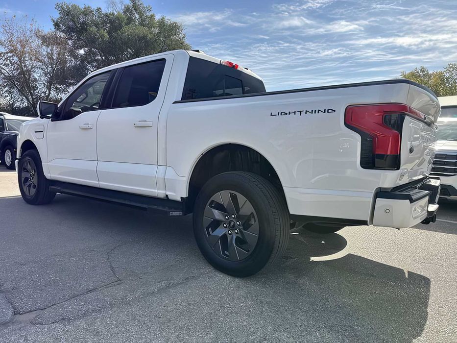 Ford F-150      2022