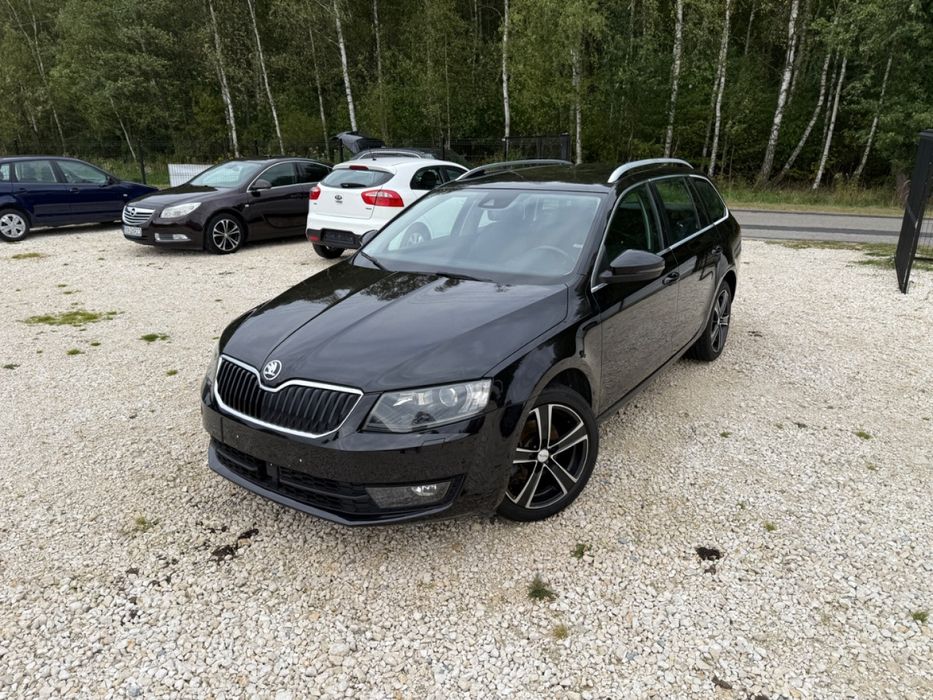 Skoda Octavia 1,4 Benz 110 Km Klimatronik Navi Ksenon Radar Ledy