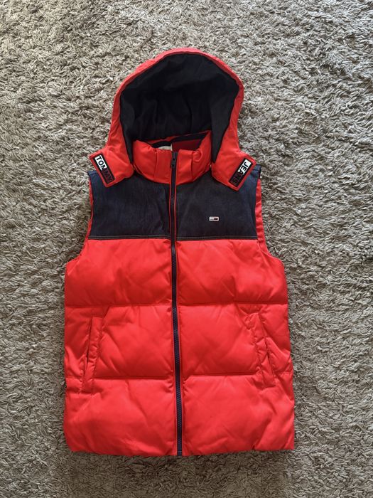 Чоловіча утеплена жилетка Tommy Hillfiger розмір S/M оригінал