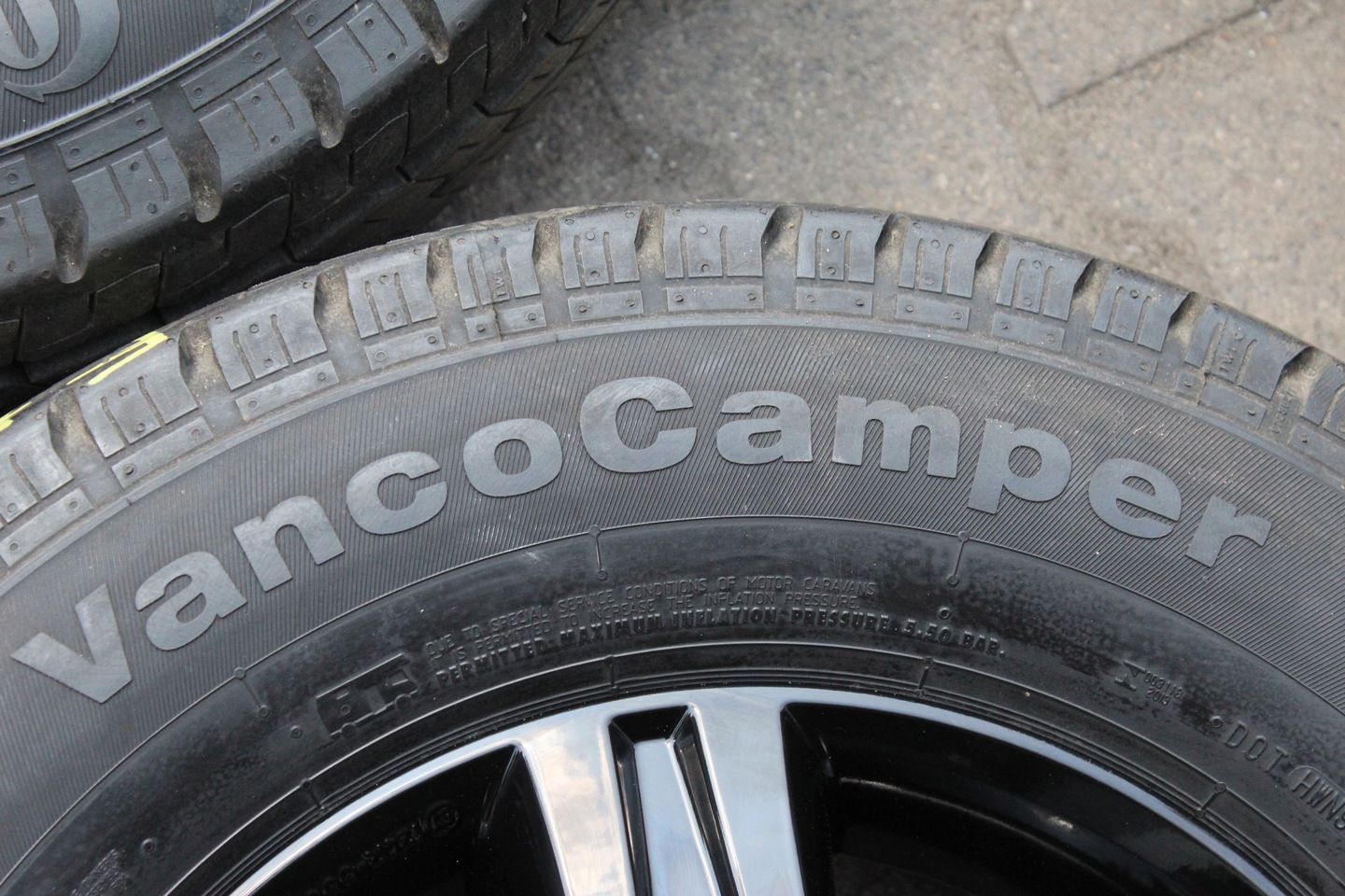 4x 225/75R16CP CONTINENTAL VANCO CAMPER 116R 17r