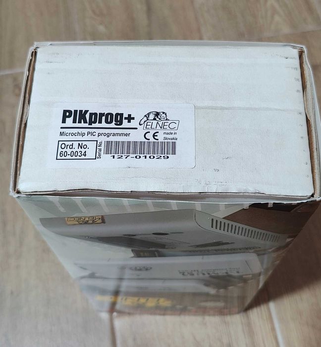 Programador PIC Elnec PIKprog+